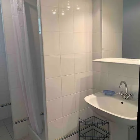 45 M2 3/4 Personnes Apartment